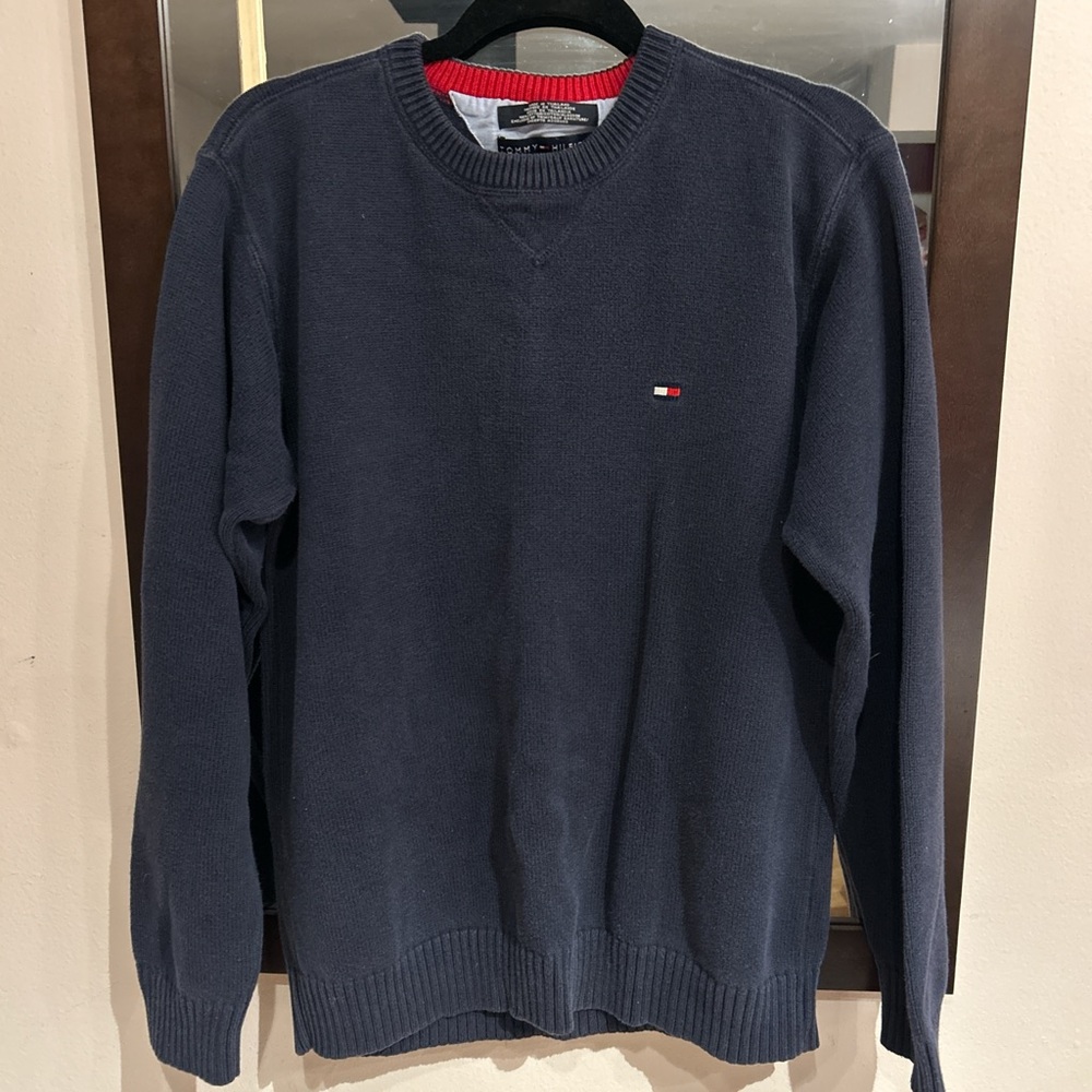 Vintage Tommy Hilfiger Men's Navy Sweater